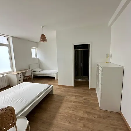 25m2, Sdb Pv, 3 Pers, Centre, 160m2, Wifi * Tourcoing