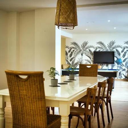 25m2, Sdb Pv, 3 Pers, Centre, 160m2, Wifi Quarto em Acomodações Particulares *